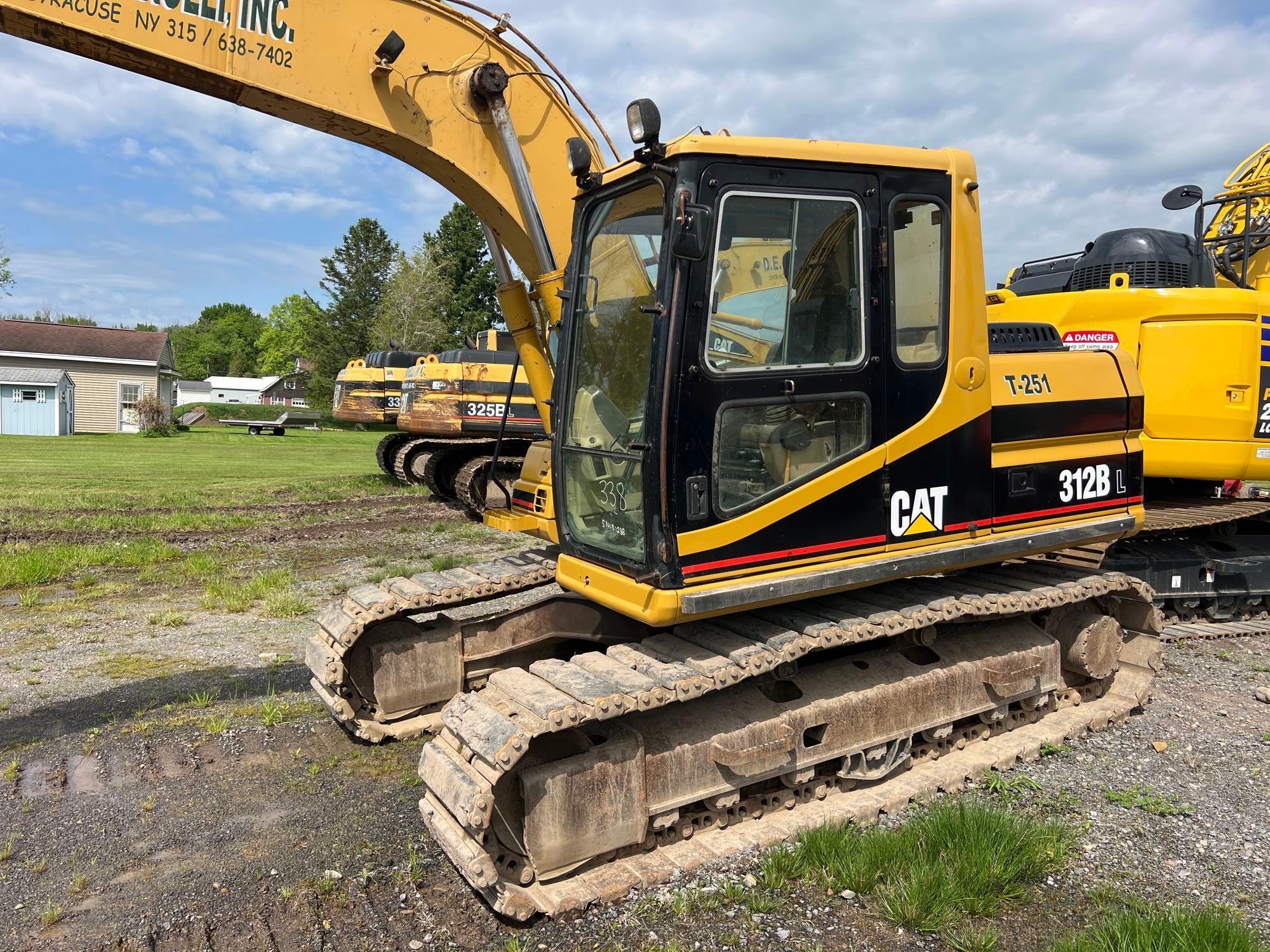 CAT 312BL HYDRAULIC EXCAVATOR SN:8JR01288 powered by Cat 3064T diesel engine, equipped with Cab,