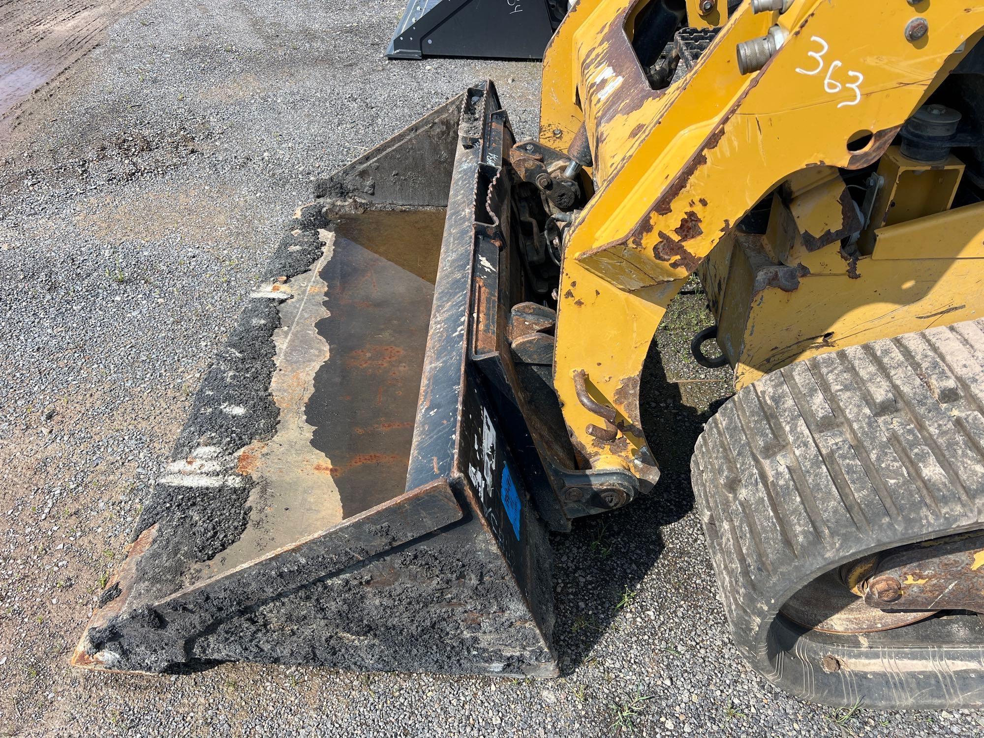 2018 CAT 259D RUBBER TRACKED SKID STEER SN:FTL17982 powered by Cat diesel engine, equipped with