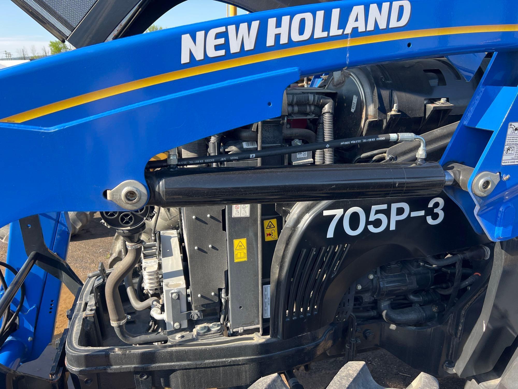 2022 NEW HOLLAND WORKMASTER 105 TRACTOR LOADER SN;NH1593624... 4x4, powered by diesel engine, equipp