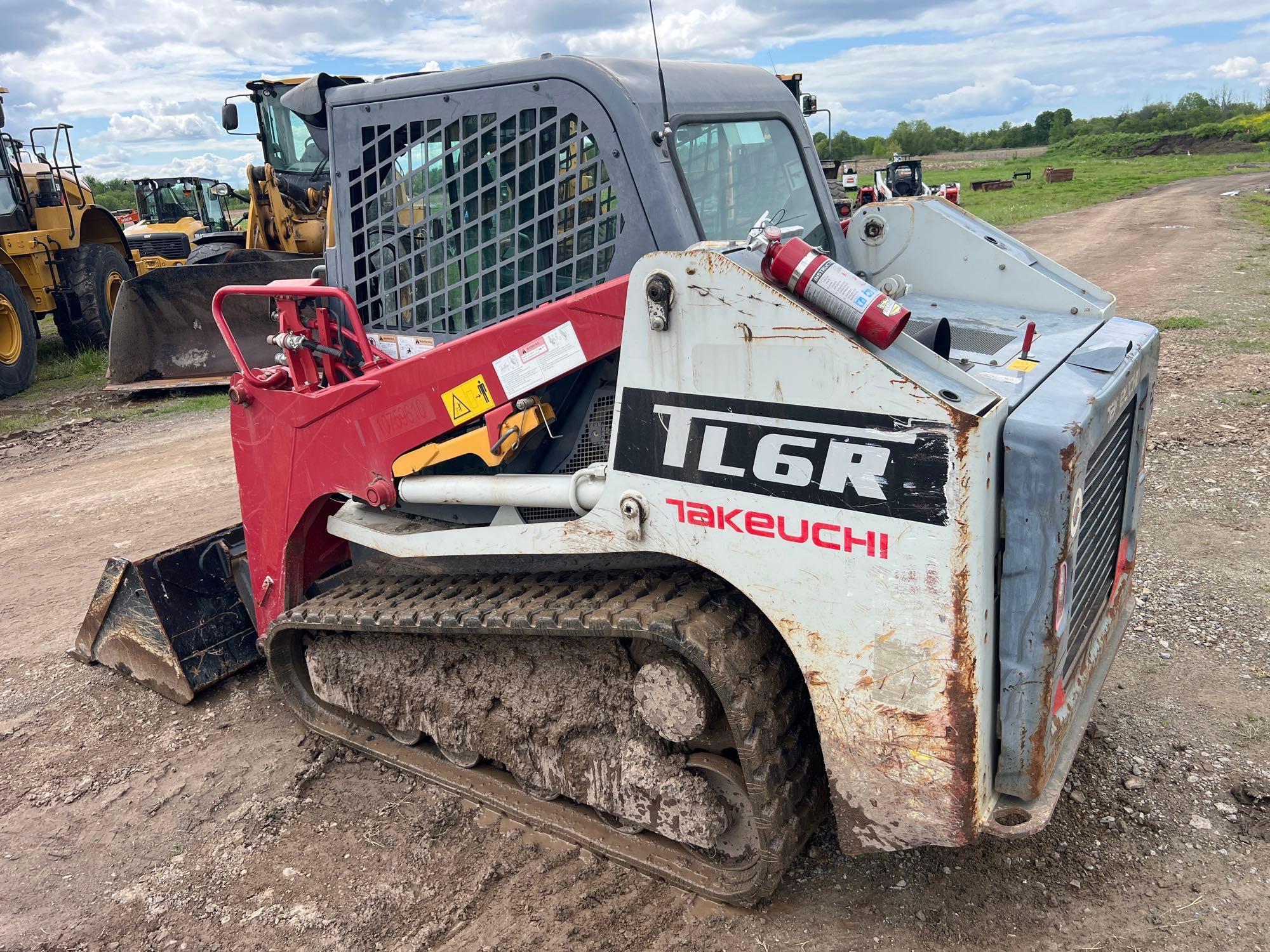 2018 TAKEUCHI TL6CR RUBBER TRACKED SKID STEER SN:406000196 powered by diesel engine, equipped with