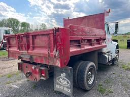 2000 INTERNATIONAL 4700 DUMP TRUCK VN:1HTSCABK8YH248789 powered by T444E diesel engine, equipped