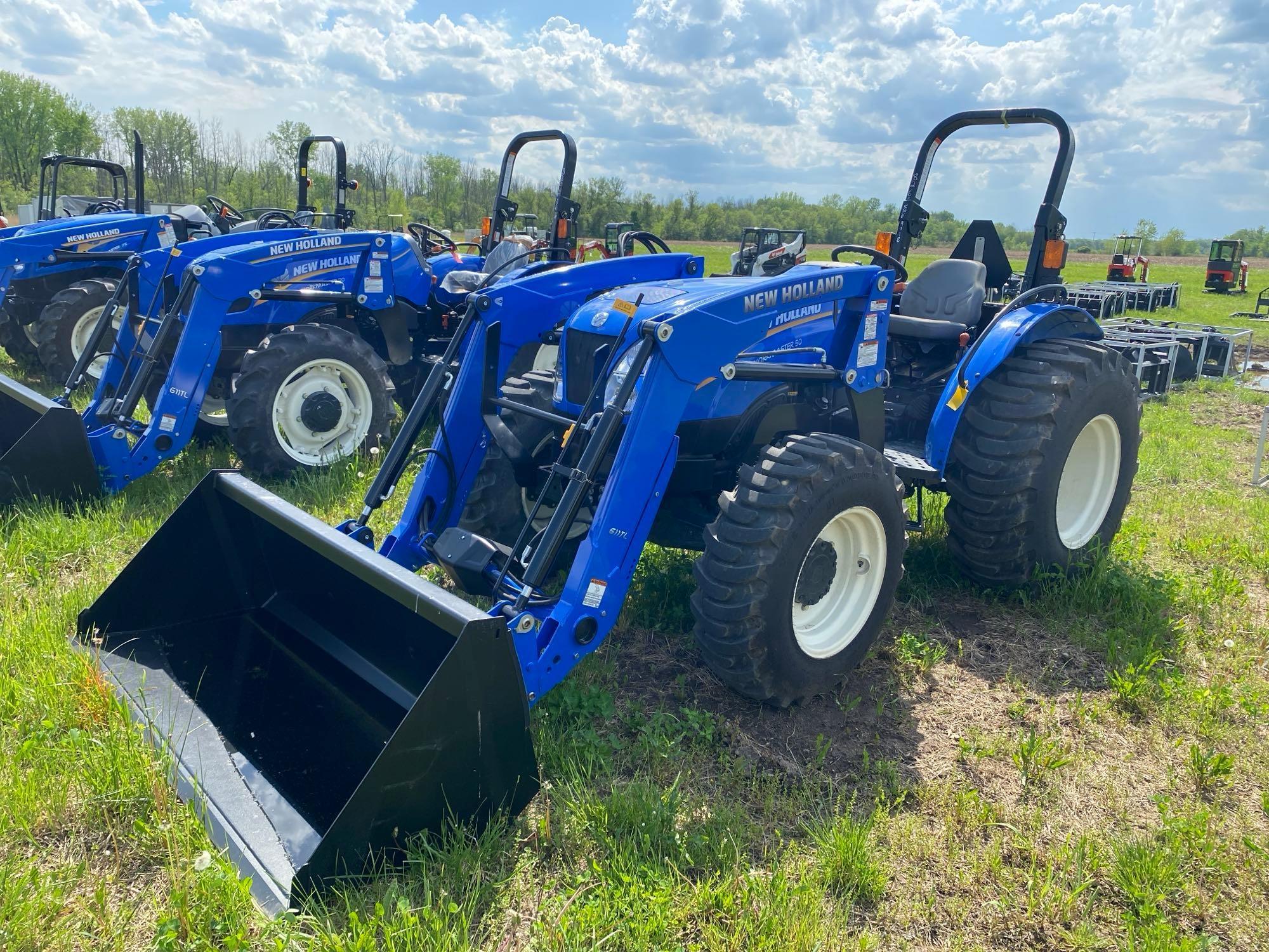 NEW UNUSED...HOLLAND WORKMASTER 50 TRACTOR LOADER 4x4, SN-609118 powered by diesel engine, equipped