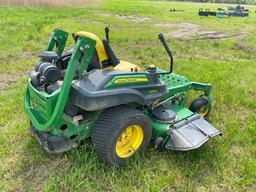 JOHN DEERE Z960R COMMERCIAL MOWER SN-010061 powered by gas engine, equipped with 60in. cutting deck,