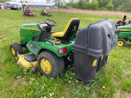 JOHN DEERE X495 SUPER LAWN & GARDEN TRACTOR SN:41368 powered by John Deere diesel engine, equipped