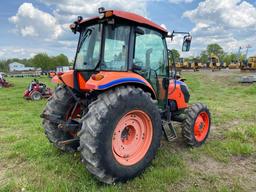 KUBOTA M7060 UTILITY TRACTOR SN:62284 4x4, powered by Kubota diesel engine, equipped with EROPS,