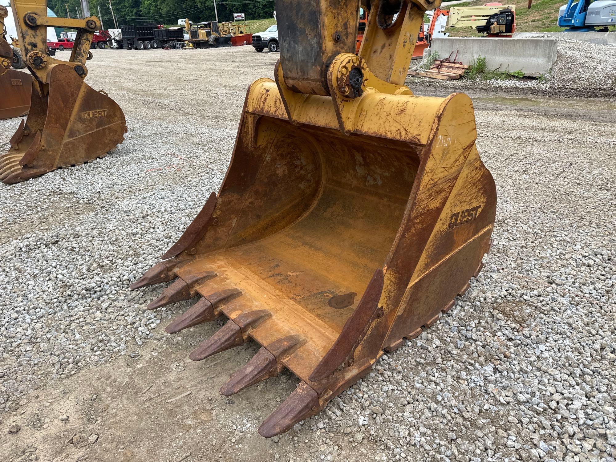 2019 CAT 330 HYDRAULIC EXCAVATOR SN:LHW00970 powered by Cat diesel engine, equipped with Cab, air,