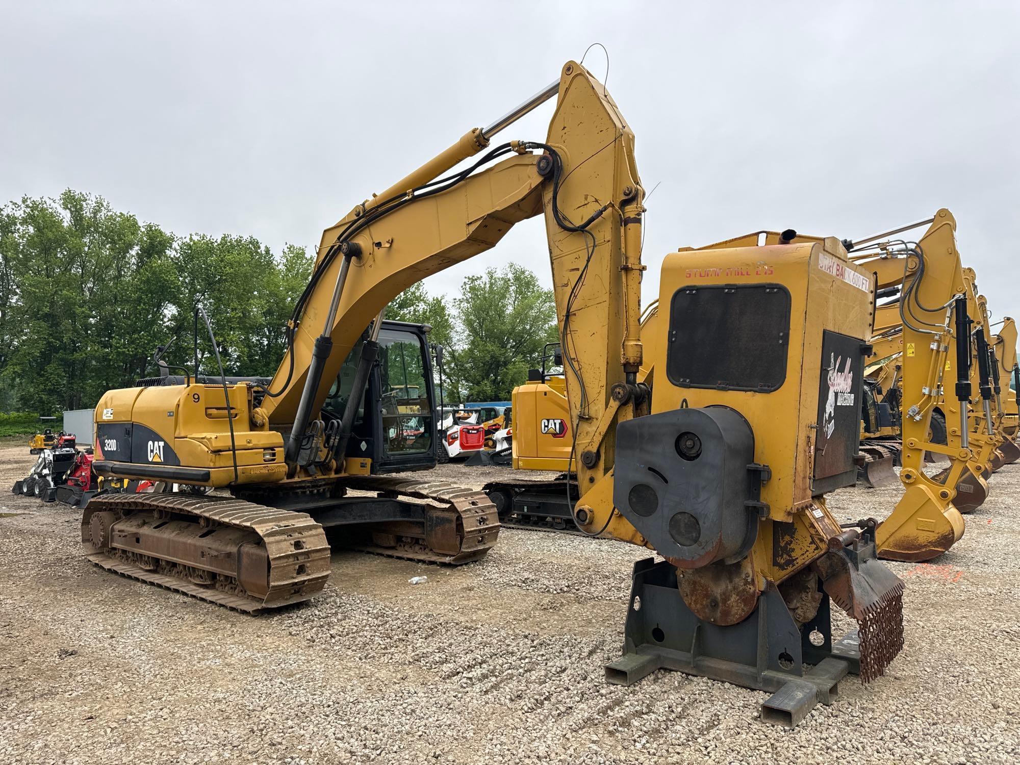 CAT 320DL HYDRAULIC EXCAVATOR...SN:SPN01150 powered by Cat diesel engine, equipped with Cab, air,