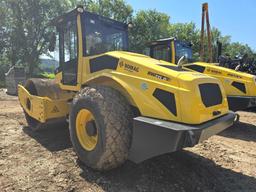 UNUSED BOMAG BW211D-6 VIBRATORY ROLLER SN-121115, powered by Deutz TCD 3.6L4 diesel engine, equipped
