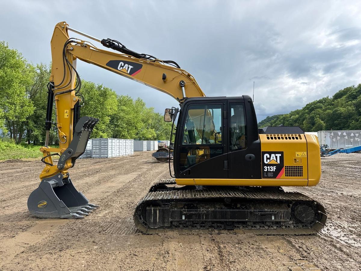 2020 CAT 313FLGC HYDRAULIC EXCAVATOR SN:GJD10368 powered by Cat diesel engine, equipped with Cab,