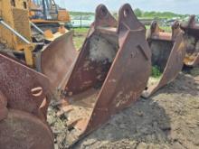 QTY OF ASSORTED SIZE EXCAVATOR BUCKET