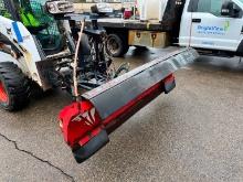 WESTERN 8FT.-10FT. WIDEOUT POWER ANGLE SNOW PLOW, ULTRAMOUNT SNOW EQUIPMENT. Located: 4810 Lilac