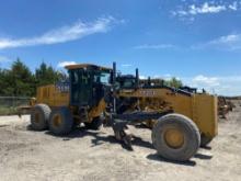 2011 JOHN DEERE 772GP MOTOR GRADER SN:1DW772GPCCE644124 powered by John Deere 9.0L diesel engine,