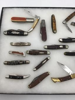 Lot of 25 Various Folding Knives Including