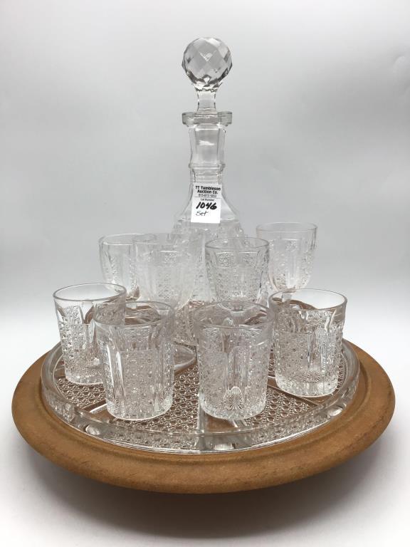 Glass Decanter Set w/ Under Tray on Revolving