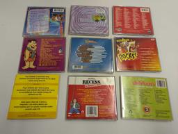 CD'S KIDS FLINTSTONES, SCOOBY DOO, CHILDREN'S FAVORITE SONGS, MAGIC TREE HOUSE GHOST TOWN AT SUNDOWN