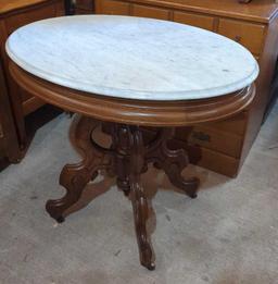 ANTIQUE OVAL MARBLE TOP ACCENT /SIDE TABLE 32"X23"x30"