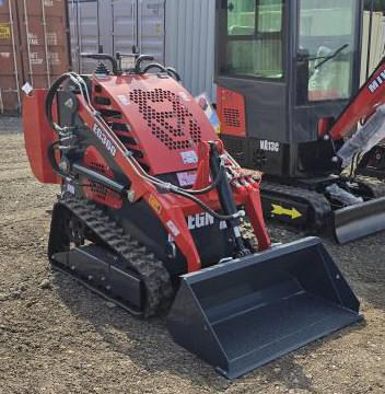 Mini Skid Steer Loader w/ 40" Bucket