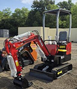 Mini Excavator w/ 16" Digging Bucket