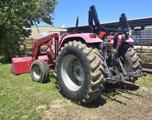 Mahindra 7520 2WD Tractor