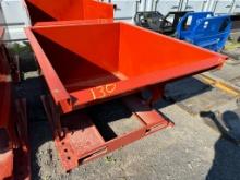 130 1.5YFT Self Dumping Hopper with Fork Pockets