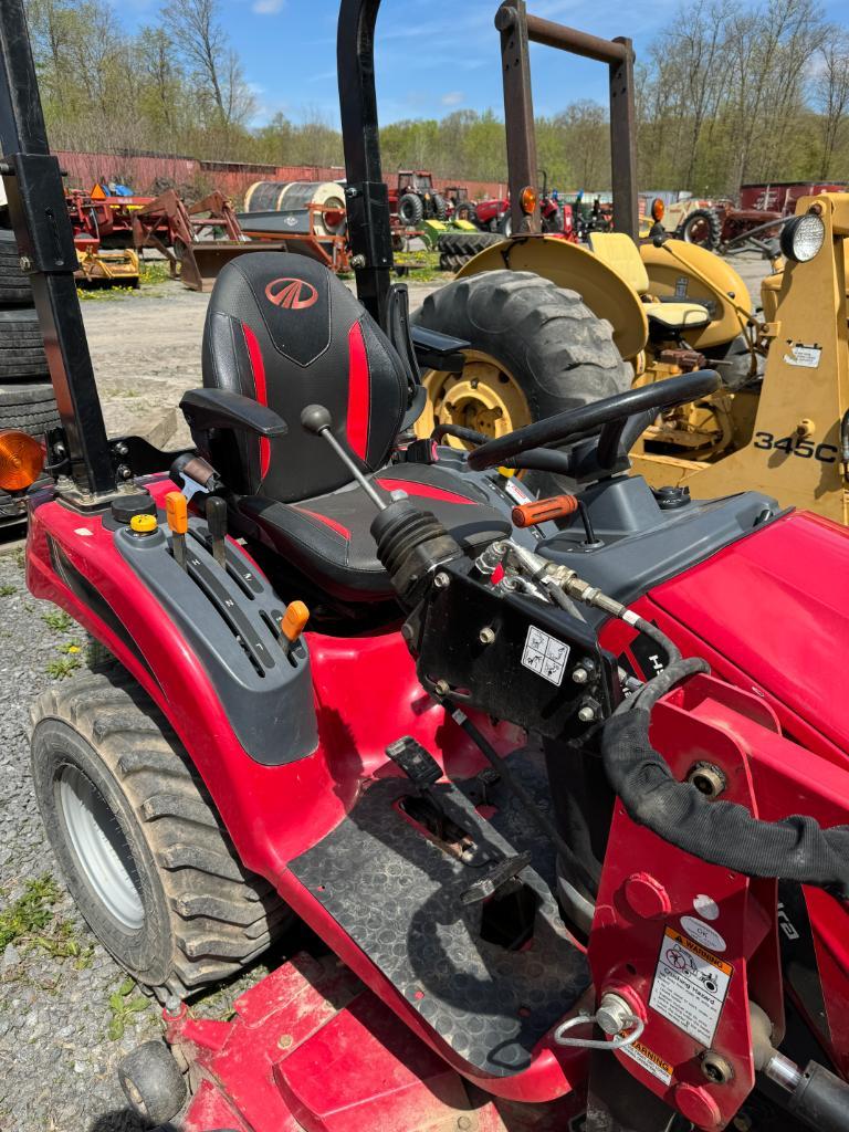 320 Mahindra eMax20S Tractor