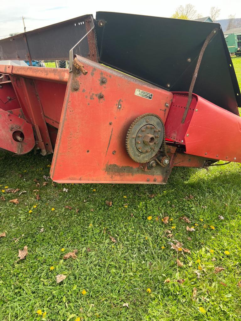 6 CaseIH 1666 Combine