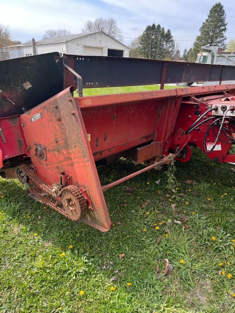 6 CaseIH 1666 Combine