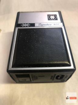 Signature 600 Electric Shaver and orig. case