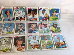 Lot of 18 Pcs Collector Vintage  MLB Baseball  Sport Trading Assorted Cards & Players - See Photos