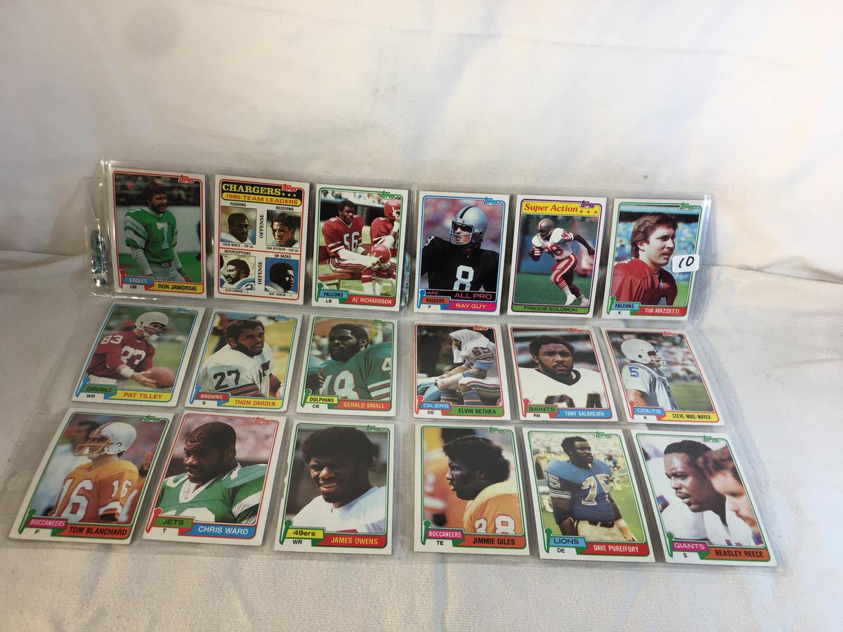 Lot of 18 Pcs Collector Vintage  NFL Football Sport Trading Assorted Cards & Players - See Photos