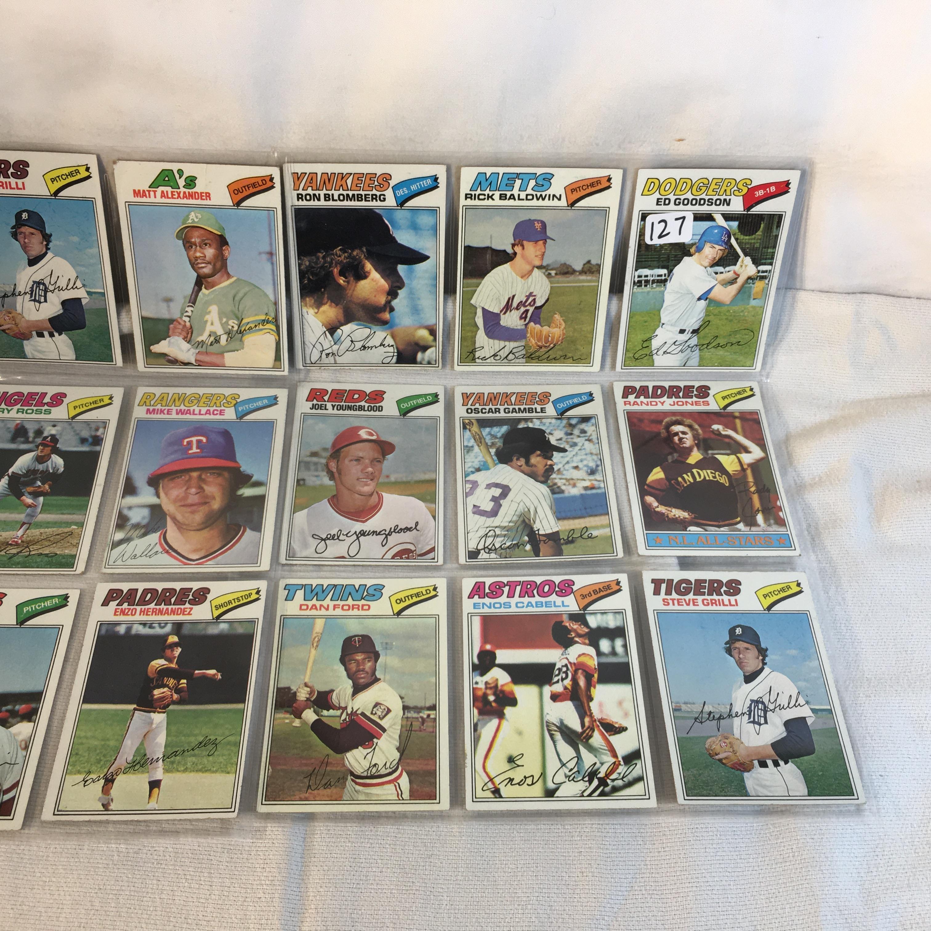 Lot of 18 Pcs Collector Vintage  MLB Baseball  Sport Trading Assorted Cards & Players - See Photos