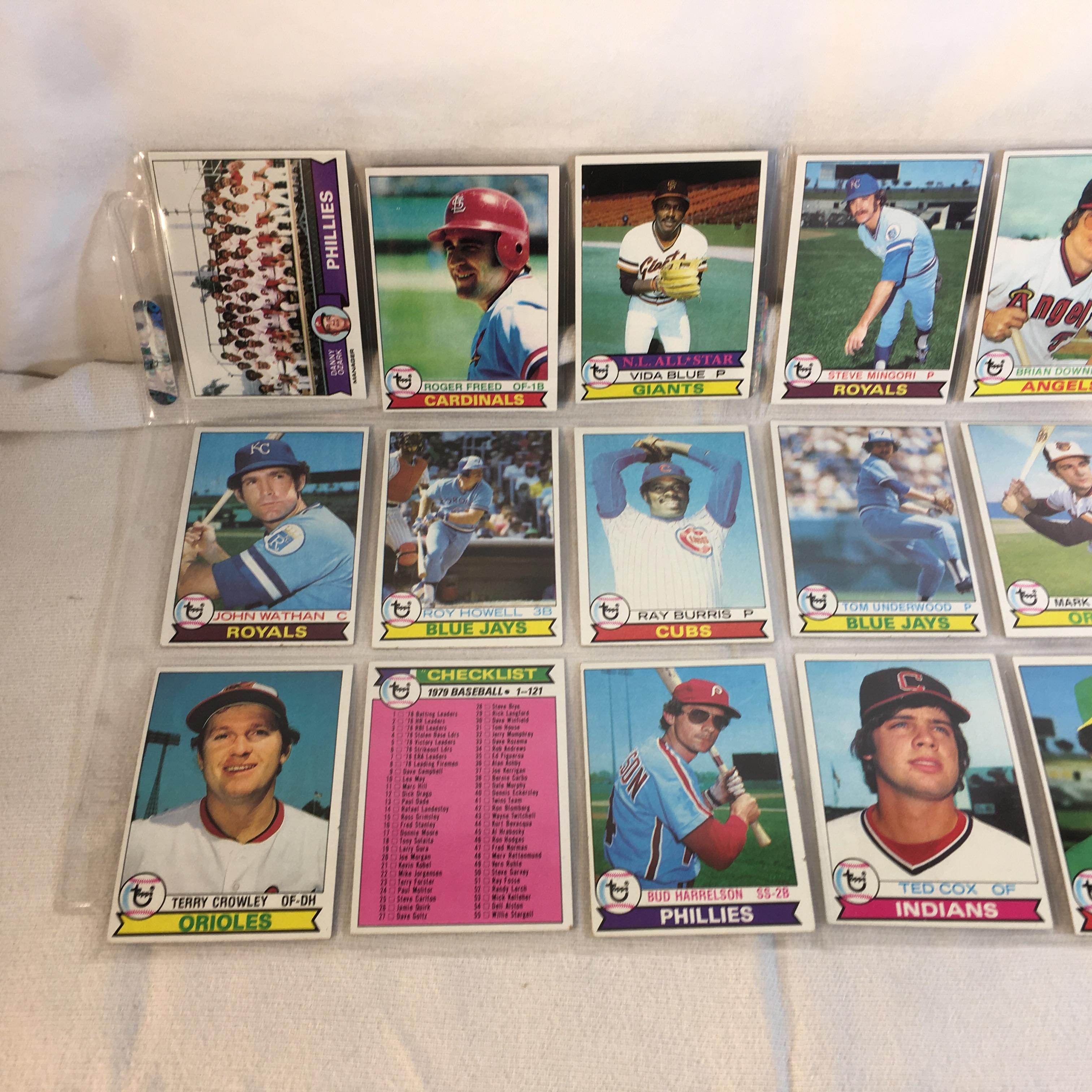 Lot of 18 Pcs Collector Vintage  MLB Baseball  Sport Trading Assorted Cards & Players - See Photos