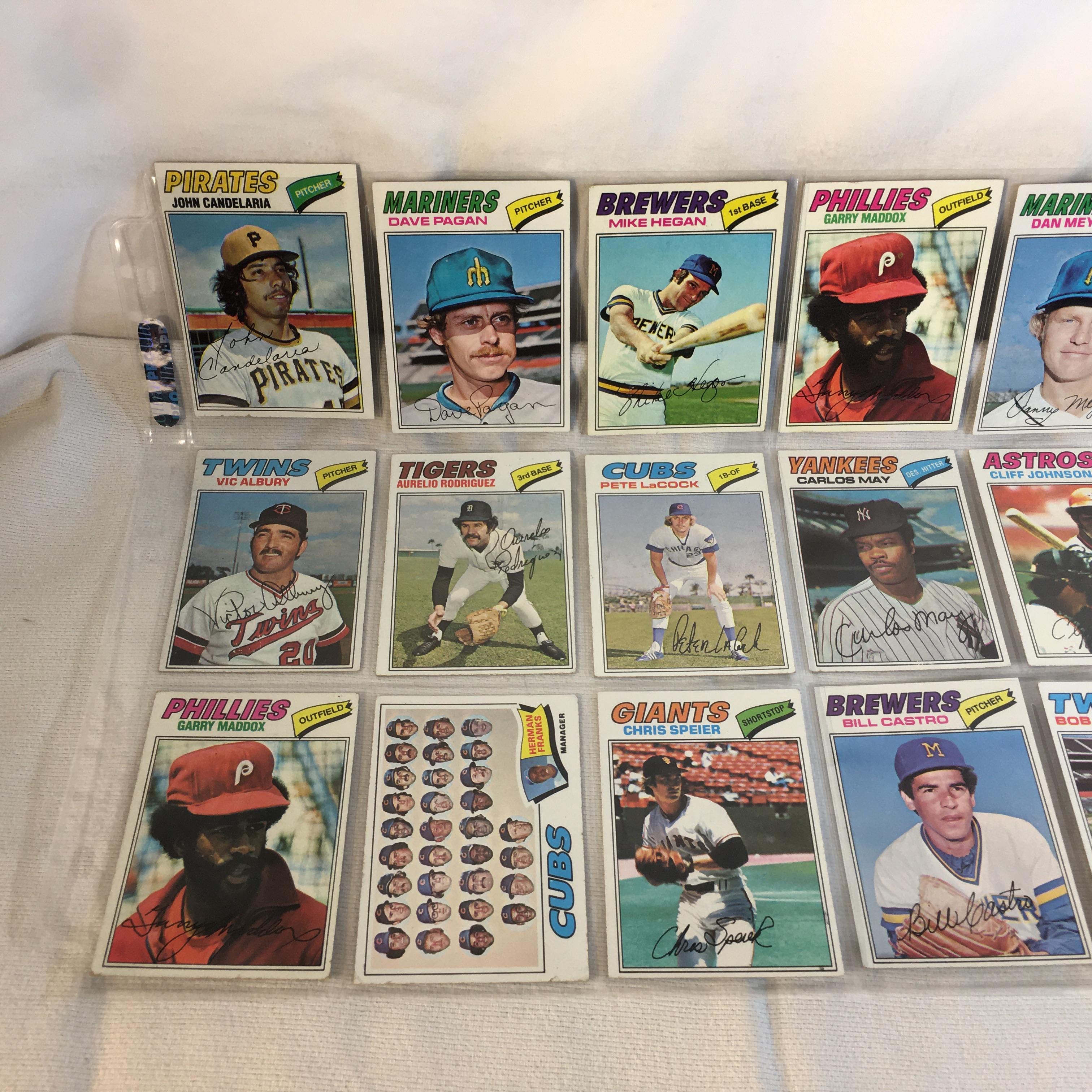 Lot of 18 Pcs Collector Vintage  MLB Baseball  Sport Trading Assorted Cards & Players - See Photos