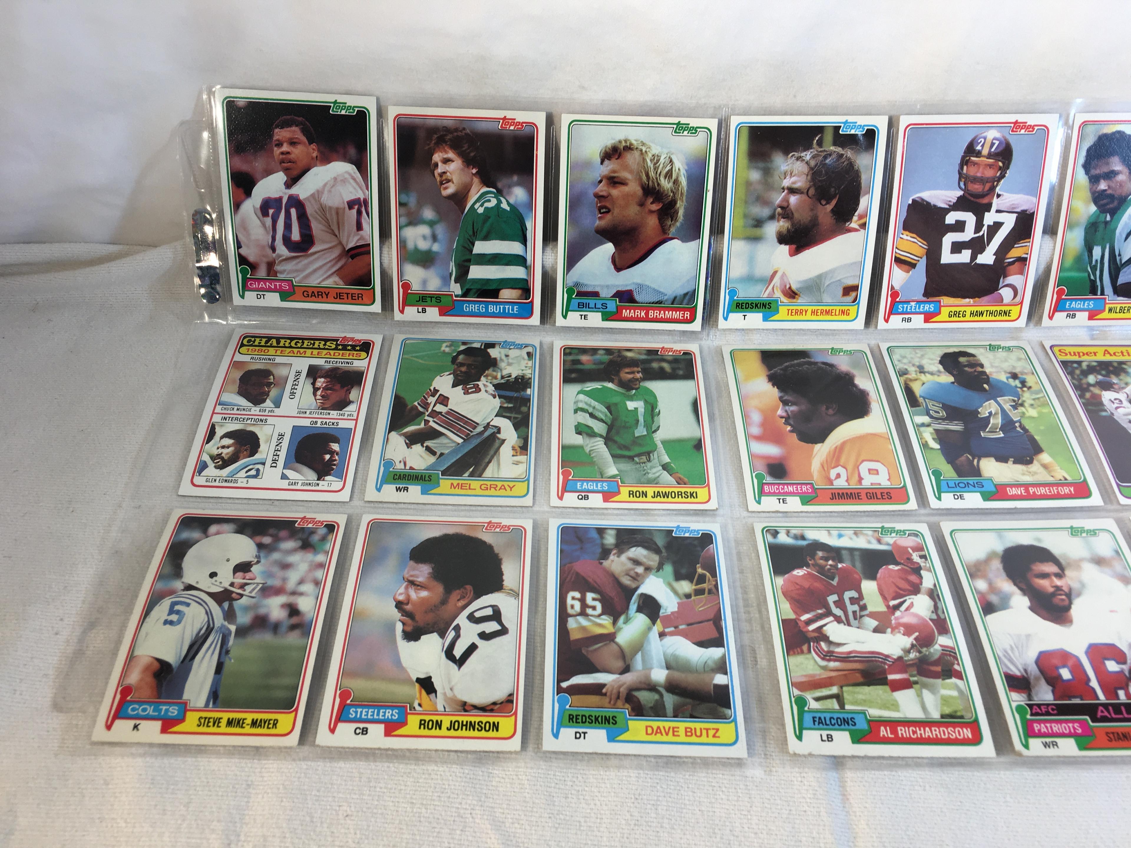 Lot of 18 Pcs Collector Vintage  NFL Football Sport Trading Assorted Cards & Players - See Photos