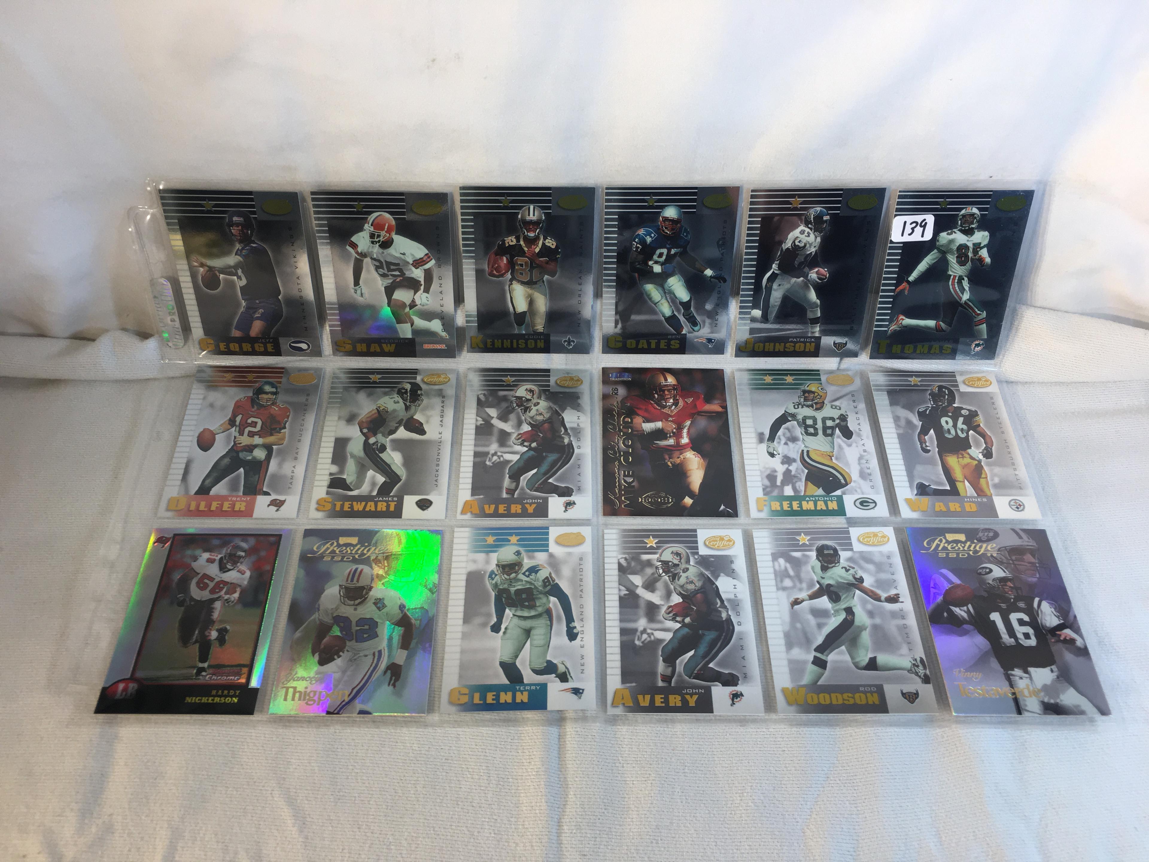 Lot of 18 Pcs Collector Modern NFL Football Sport Trading Assorted Cards and Players -See Pictures