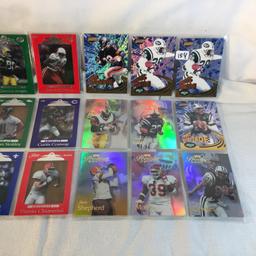 Lot of 18 Pcs Collector Modern NFL Football Sport Trading Assorted Cards and Players -See Pictures