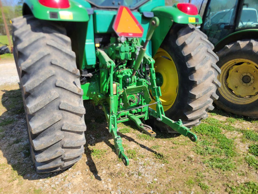 2003 JOHN DEERE 6420 CAB TRACTOR, 4WD, W/ JOHN DEERE 640 LOADER, HOURS SHOW