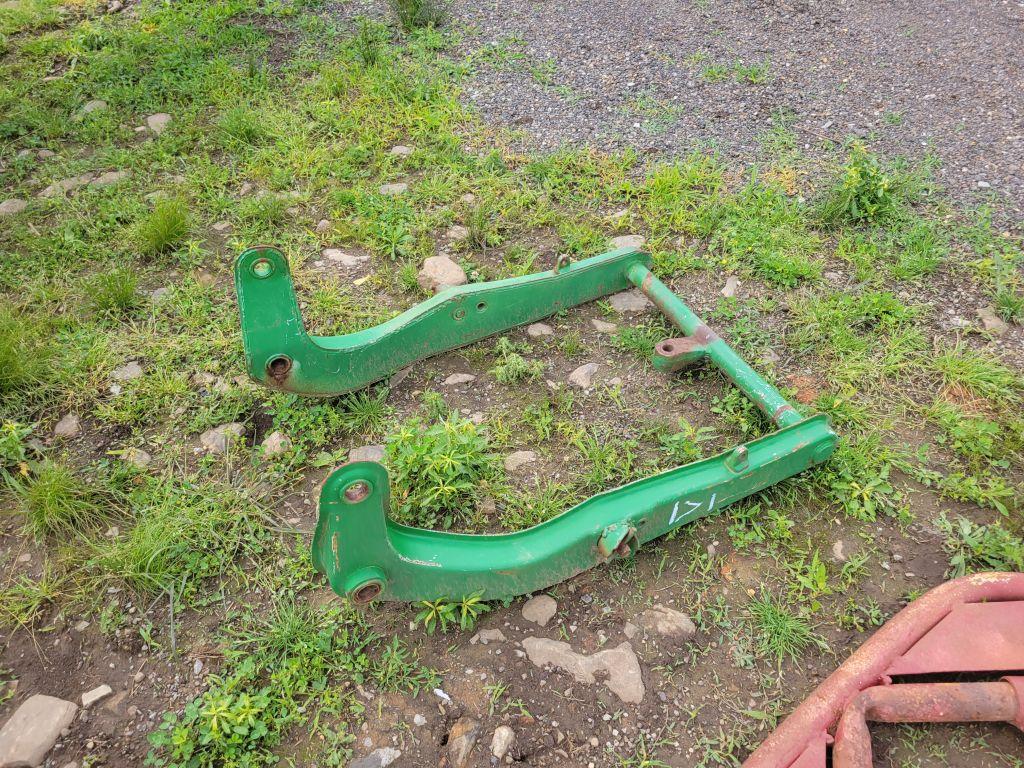 GREEN FRONT END LOADER BRACKET