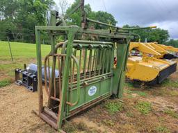 POWDER RIVER CATTLE WORKING CHUTE