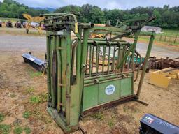 POWDER RIVER CATTLE WORKING CHUTE