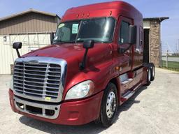 2015 FREIGHTLINER CASCADIA Serial Number: 3AKJGLD6XFSGJ0687