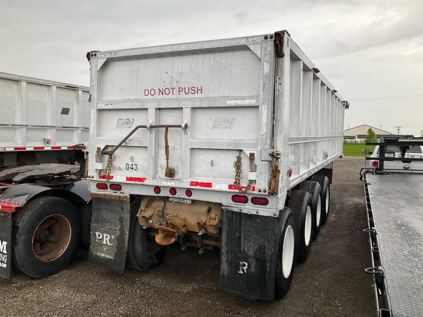 1998 EAST MANUFACTURING DUMP TRAILER Serial Number: 1E1D1M288WRM24686