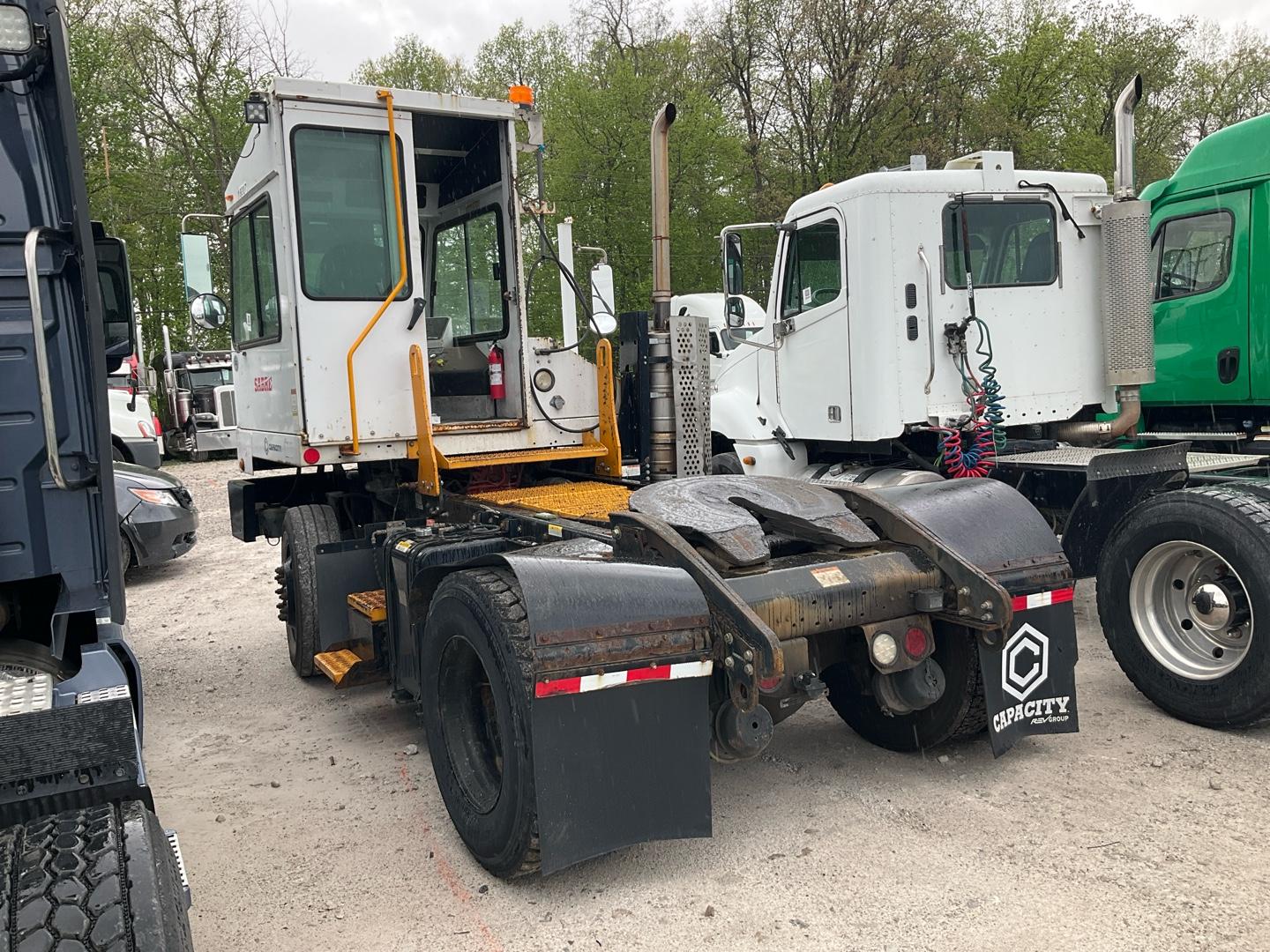 2018 CAPACITY TJ6500T SPOTTER Serial Number: 4LMSF2111JL031623