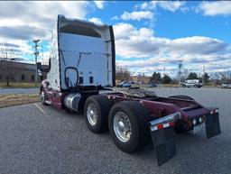 2017 KENWORTH T680 Serial Number: 1XKYD49X7HJ163205