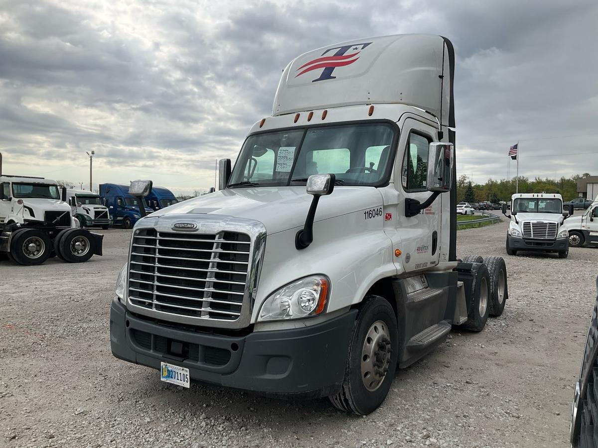 2016 FREIGHTLINER CASCADIA Serial Number: 3AKJGEDV1GSHV2382