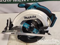 Makita  18 V Lxt 6.5" Circular Saw, XSS02Z (1 Yr Factory Warranty) Recon