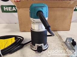 Makita  1 1/4 Hp Compact Router, RT0701C (1 Yr Factory Warranty) Recon