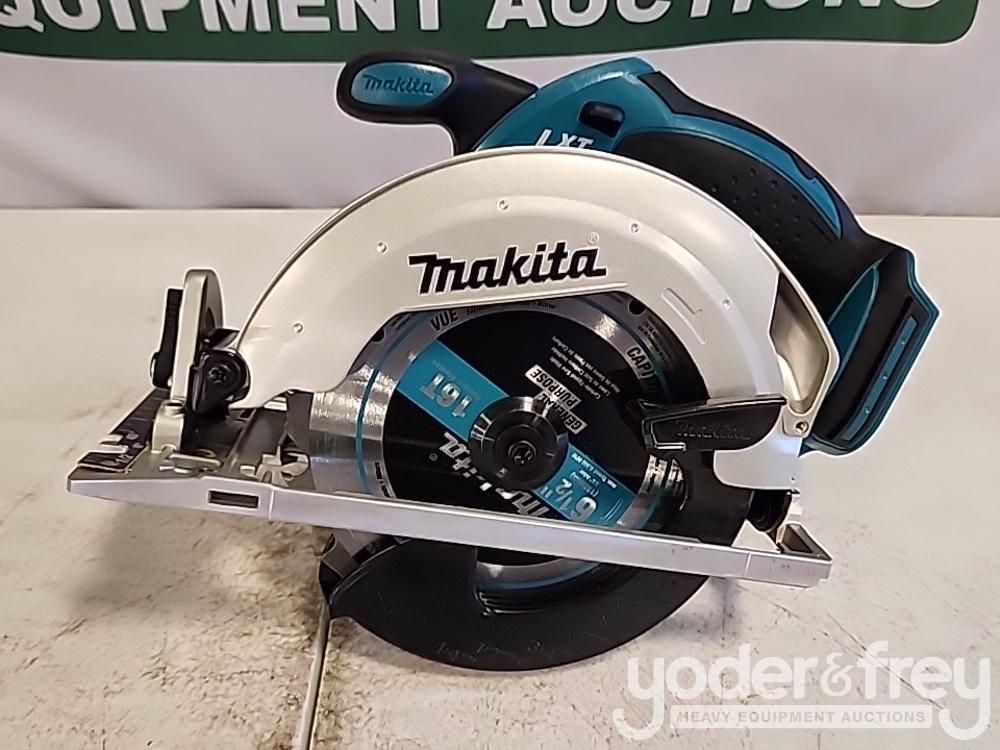 Makita  18 V Lxt 6.5" Circular Saw, XSS02Z (1 Yr Factory Warranty) Recon