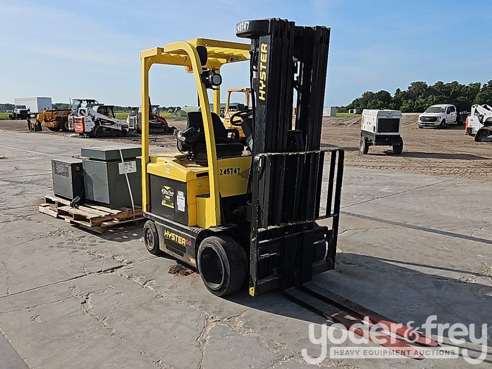 2013 Hyster E50XN