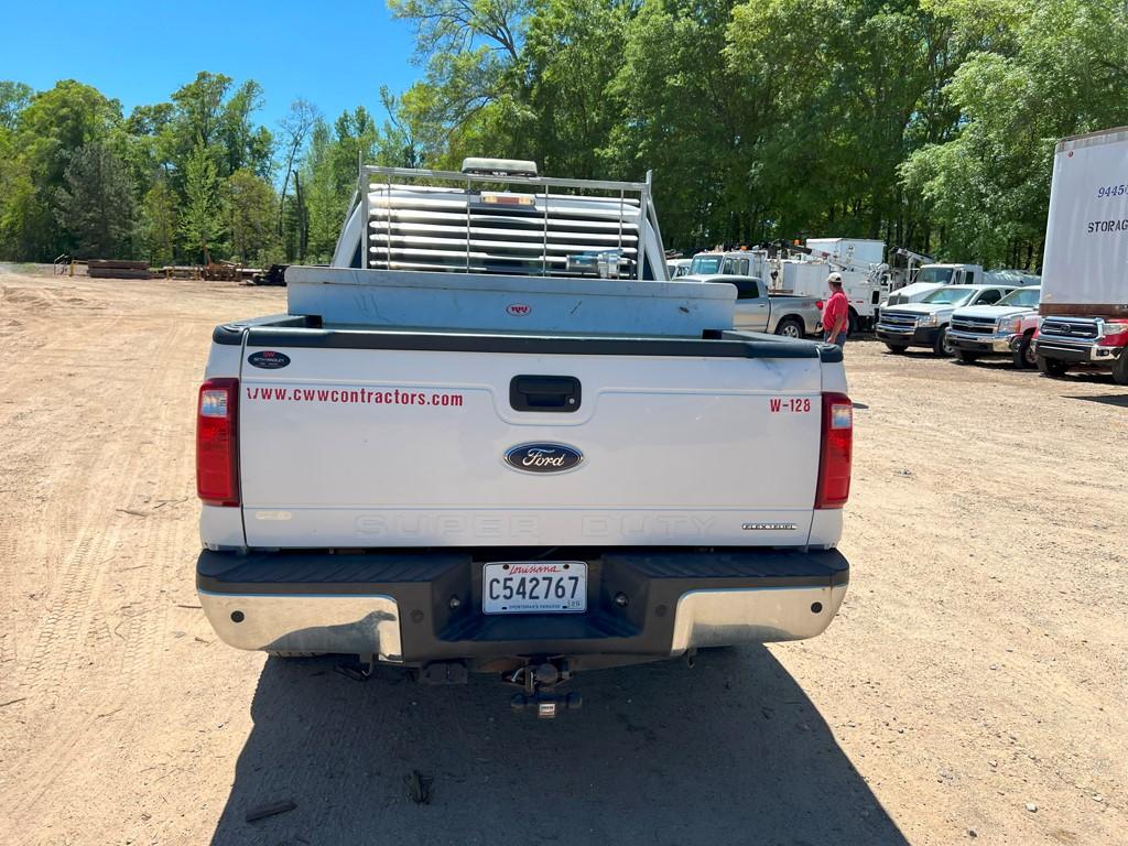 2013 FORD F250XLT SUPER DUTY TRUCK, 327,308 Miles,  CREW CAB, 4WD, GAS, AUT